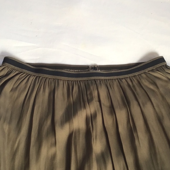 GAP Maxi Skirt in dark khaki - Picture 2 of 5